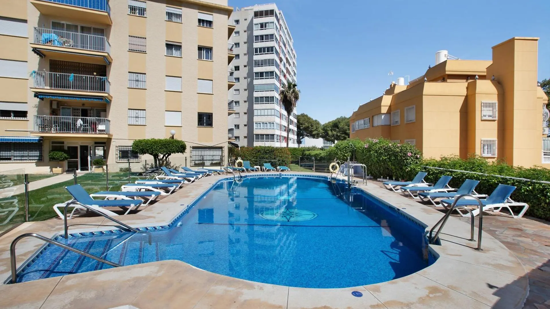 Apartment Apartamento Benalmadena Playa Spain